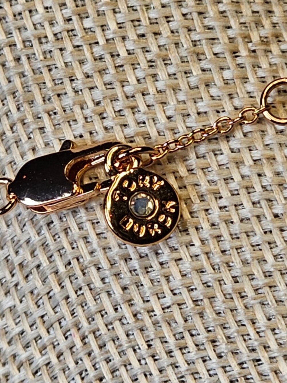 Tory Burch Icon Swarovski Crystal Pave & Pearl station necklace new 16" - Picture 4 of 8